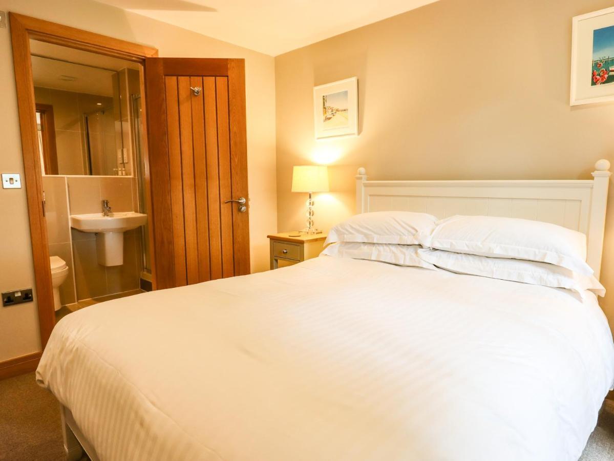 Swandown, 20 Poldon Villa Chard Luaran gambar